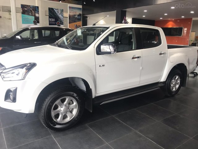 Bán Isuzu D-Max 1.9 MT 4x2 2019