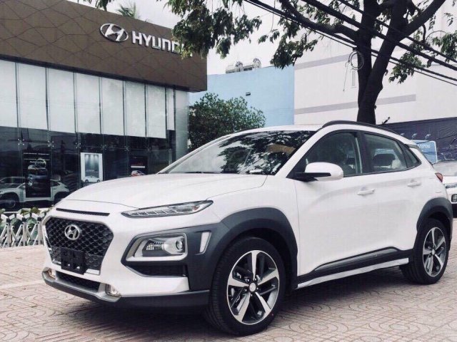 Cần bán xe Hyundai Kona sản xuất 2019, màu trắng nguyên chiếc, giá chỉ 705 triệu đồng0