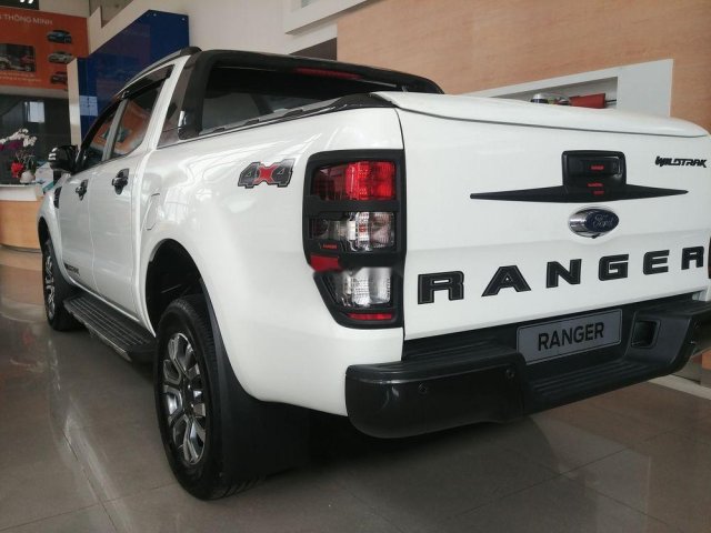 Bán xe Ford Ranger Wildtrak đời 2019, màu trắng, nhập khẩu0