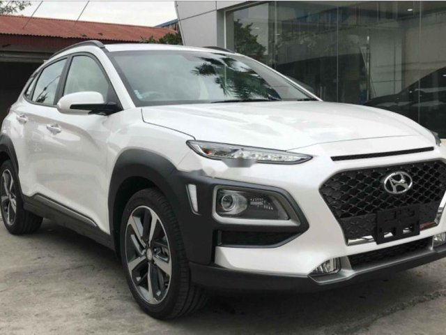 Bán ô tô Hyundai Kona đời 2019, màu trắng0