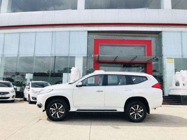 Bán Mitsubishi Pajero Sport đời 2019, màu trắng, nhập khẩu nguyên chiếc, giá cạnh tranh0