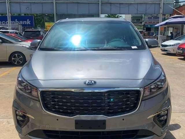 Bán Kia Sedona Luxury D đời 2019, màu xám