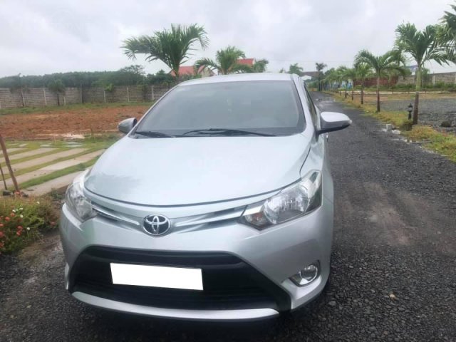 Bán gấp xe Vios 9/2017, bản E số tự động biển SG