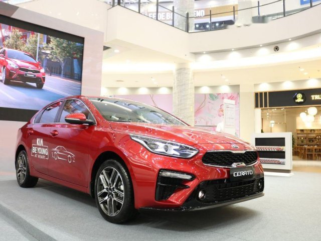 Bán xe Kia Cerato năm sản xuất 2019, giá chỉ 675 triệu0