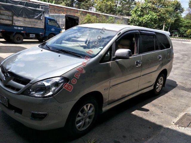 Bán Toyota Innova G 2007, màu bạc, xe gia đình, giá 350tr0