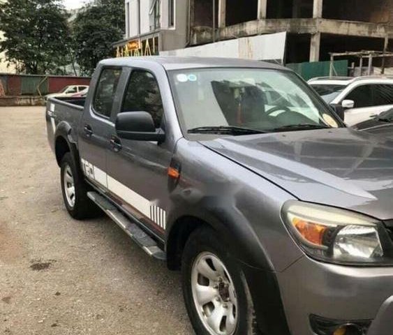 Cần bán gấp Ford Ranger 2011, màu xám, xe nhập, giá chỉ 260 triệu0