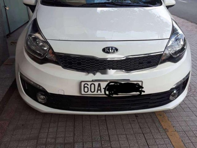 Chính chủ bán Kia Rio sản xuất 2016, màu trắng, xe nhập