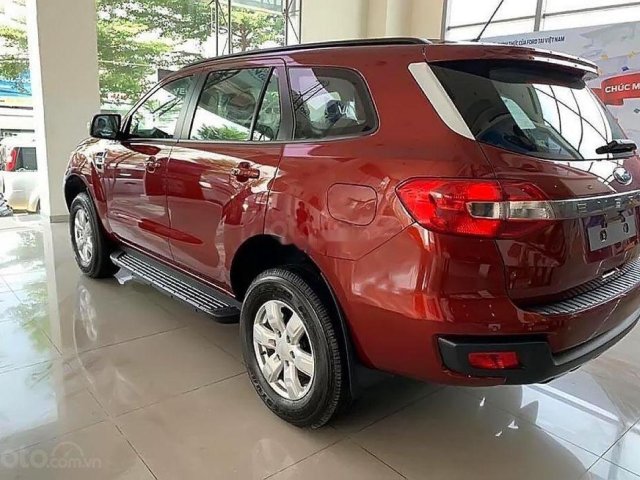 Cần bán Ford Everest đời 2019, xe nhập, 939tr0