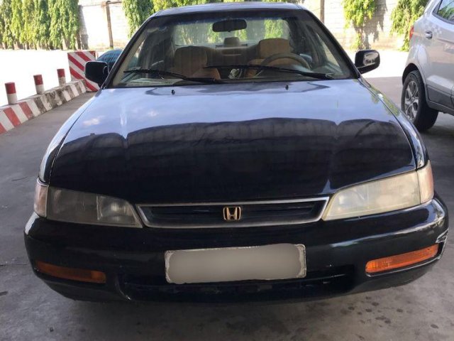 Bán xe Honda Accord đời 1995, nhập khẩu số tự động0