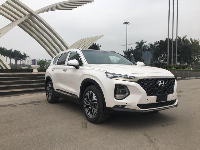 Cần bán xe Hyundai Santa Fe đời 2020, màu trắng