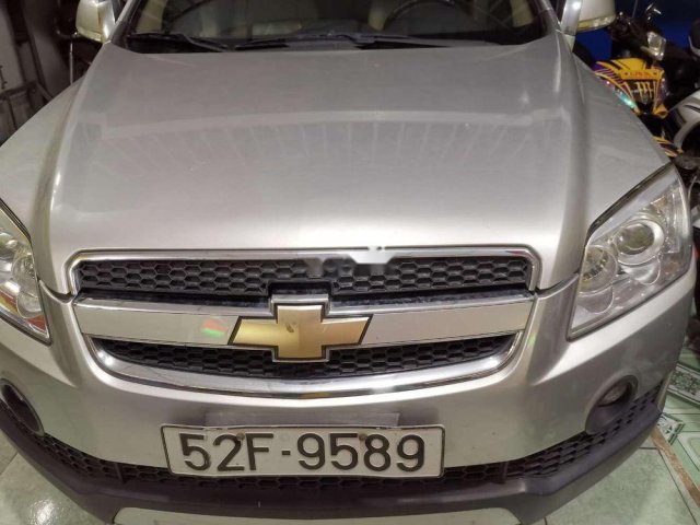 Cần bán Chevrolet Captiva MT sản xuất năm 2008, màu bạc 