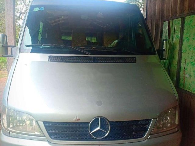 Bán xe cũ Mercedes MT sản xuất năm 2006, xe nhập