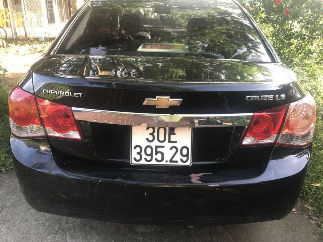 Bán Chevrolet Cruze năm 2012, màu đen0