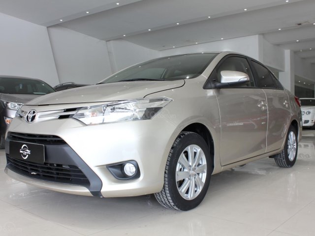 Cần bán xe Toyota Vios 1.5E CVT 2018, màu vàng, giá 495tr