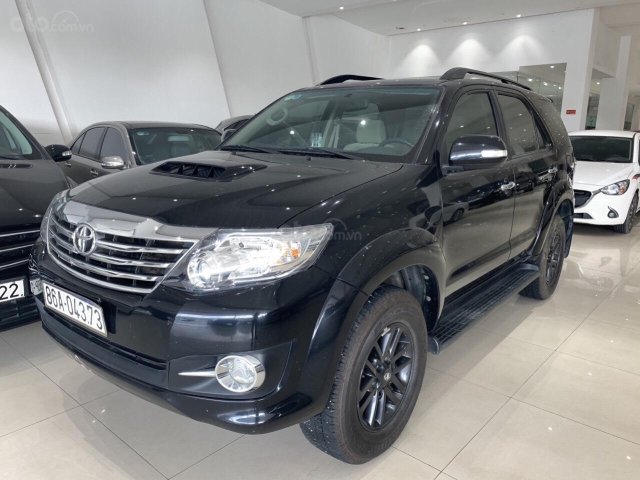 Cần bán Toyota Fortuner 2.5G 2016, màu đen0