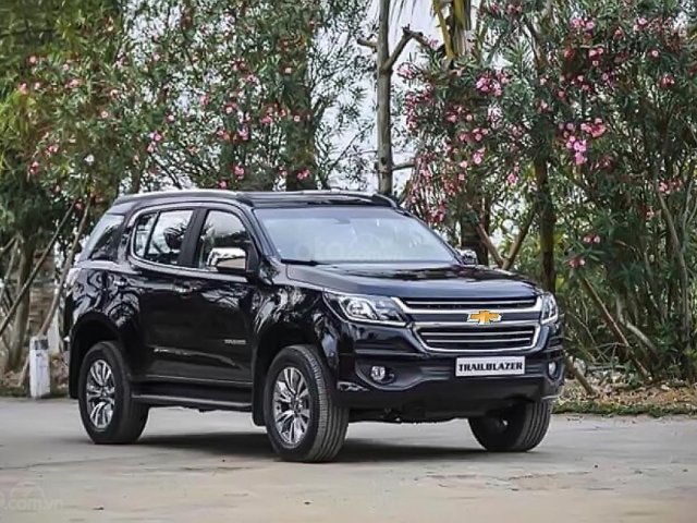 Bán xe Chevrolet Trailblazer LTZ 2.5L VGT 4x4 AT sản xuất 2019, màu đen, nhập khẩu0