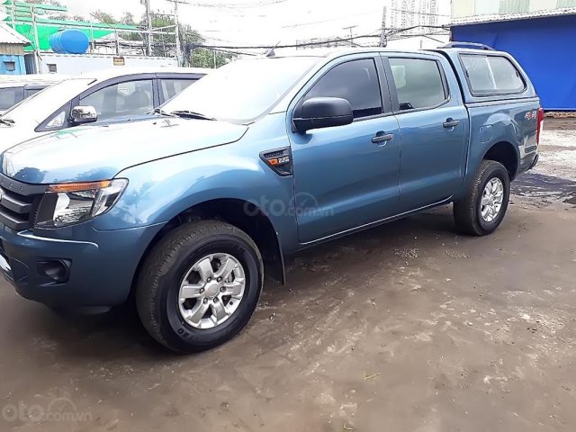 Bán Ford Ranger XLT 2.2L 4x4 MT 2014, màu xanh lam, xe nhập