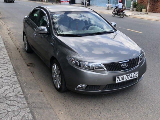 Bán ô tô Kia Forte EX 1.6MT sản xuất 2010, màu xám (ghi), 330 triệu