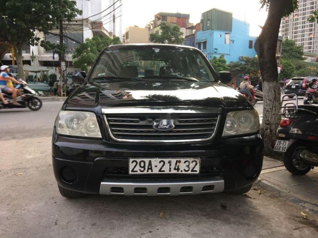 Gia đình bán Ford Escape 2.3 2005, màu đen, giá chỉ 210 triệu0