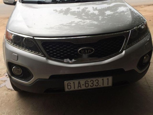 Bán ô tô Kia Sorento 2.4MT 2012, màu bạc chính chủ, giá tốt0