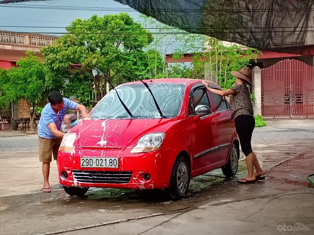 Bán xe Chevrolet Spark năm 2013, màu đỏ 2 chỗ0