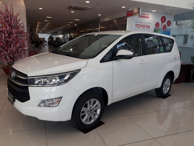 Toyota Innova khuyến mãi tháng 8
