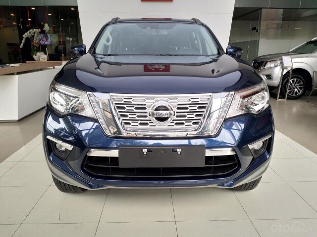 Nissan Terra V đời 2019, giá giảm sâu quà cực ngầu - giao xe ngay, liên hệ: 0906720992