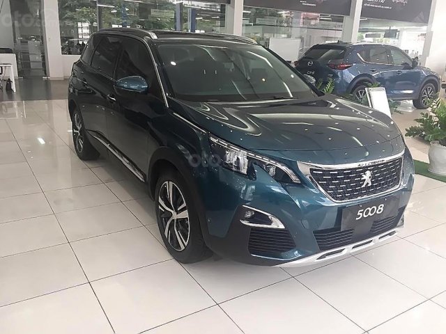 Bán ô tô Peugeot 5008 1.6 AT đời 2019, màu xanh lam0