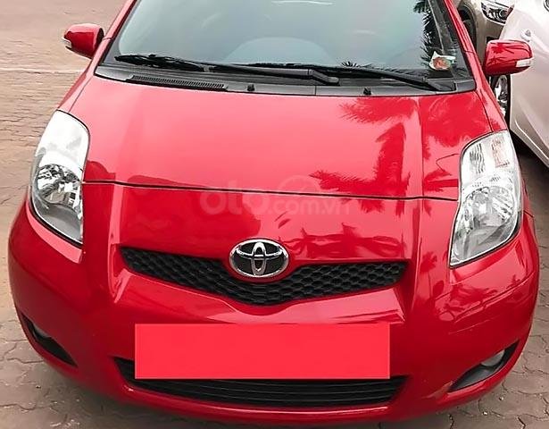 Bán Toyota Yaris sản xuất 2011, màu đỏ, xe nhập, 415 triệu