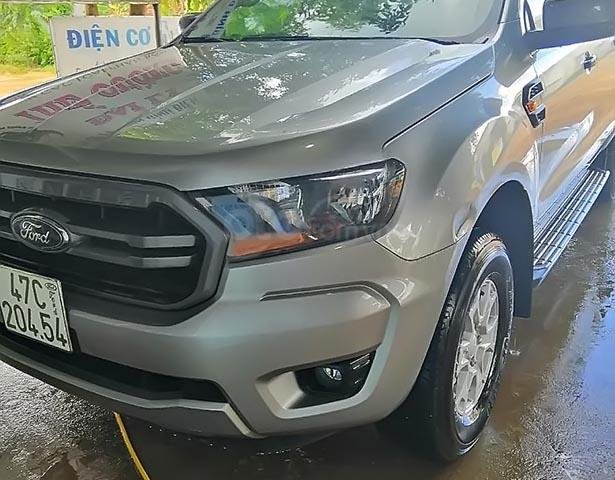 Bán Ford Ranger XLS 2.2L 4x2 AT 2019, màu bạc, nhập khẩu  0