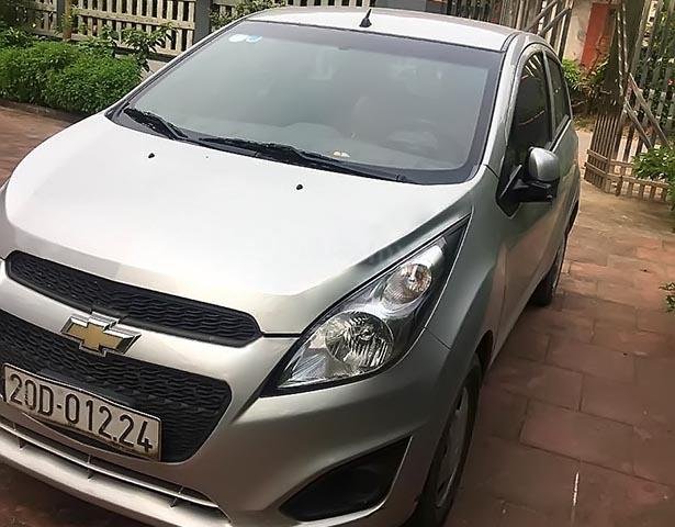 Bán Chevrolet Spark đời 2016, màu bạc, chính chủ0