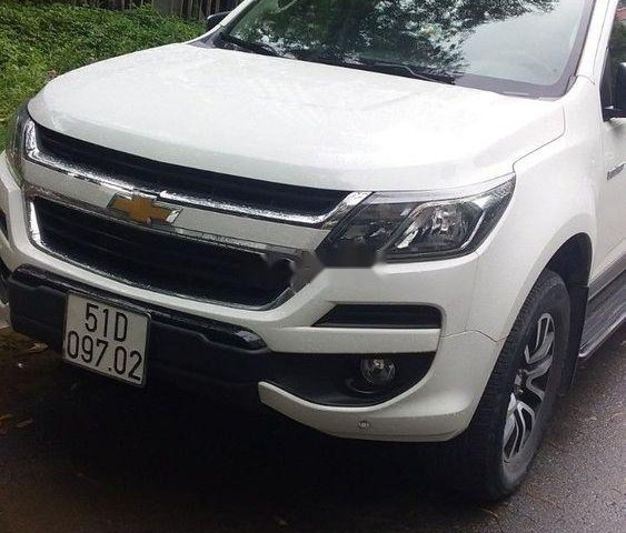 Bán ô tô Chevrolet Colorado 2016, màu trắng 0