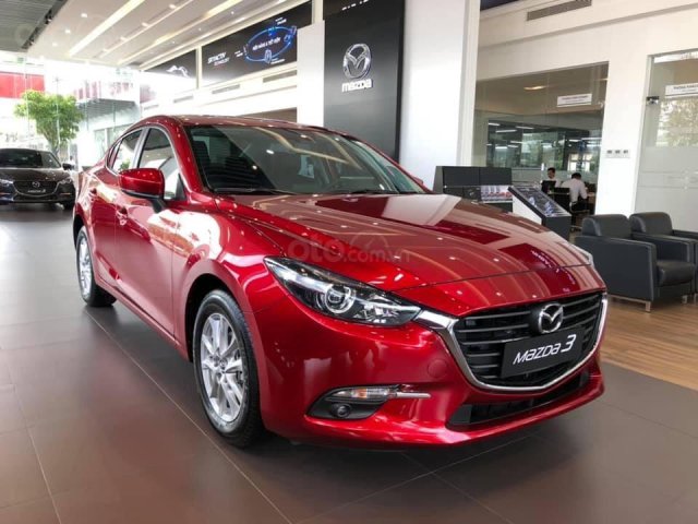 Bán xe Mazda 3 phiên bản 1.5L Sedan - Màu đỏ pha lê - Mới 100% - Hỗ trợ bank 85%0