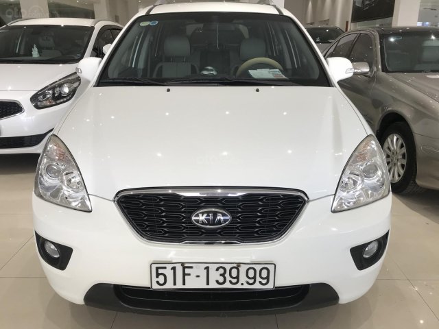 Cần bán gấp Kia Carens đời 2015, màu trắng, giá 425tr0