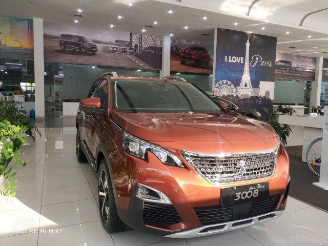 Bán ô tô Peugeot 3008 sản xuất 2019, màu nâu