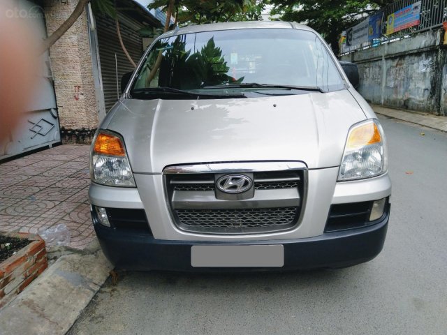 Cần bán xe Hyundai Starex 2006 số sàn nhập Hàn