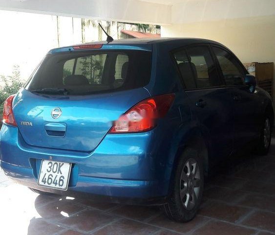 Cần bán gấp Nissan Tiida đời 2008, màu xanh lam, xe nhập0