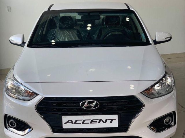 Bán Hyundai Accent Base sản xuất 2019, màu trắng, giá tốt0