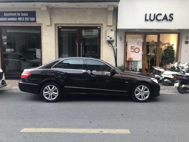 Bán Mercedes E250 năm sản xuất 2012, màu đen, nhập khẩu nguyên chiếc 0