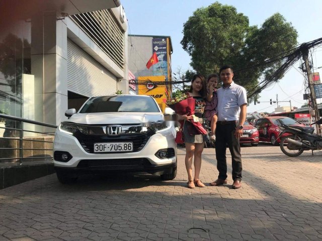 Cần bán Honda HR-V đời 2019, màu trắng, xe nhập