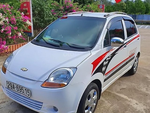 Cần bán xe Chevrolet Spark LT 0.8 MT 2009, màu trắng