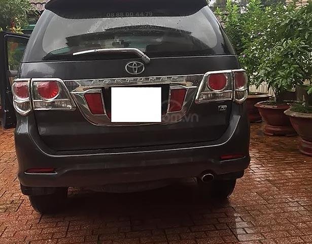 Bán xe cũ Toyota Fortuner 2.5G năm 2012, màu xám0