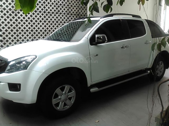 Bán ô tô Isuzu Dmax 2017, màu trắng, xe nhập số tự động0