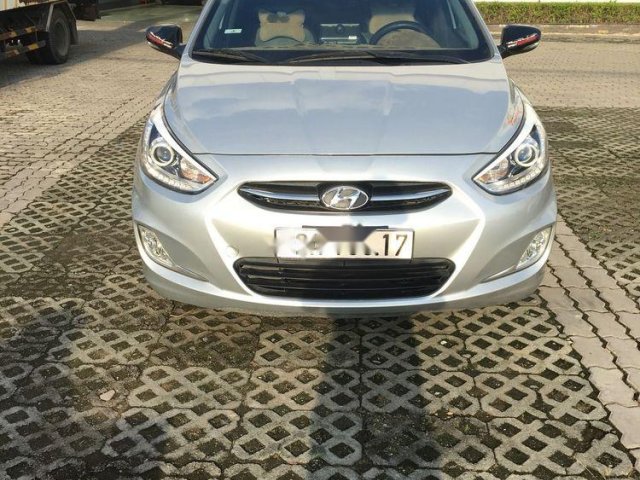 Bán Hyundai Accent sản xuất 2015, màu bạc, nhập khẩu  0