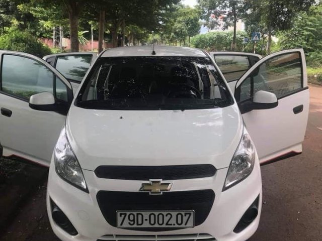 Bán Chevrolet Spark sản xuất năm 2017, màu trắng, nhập khẩu  0