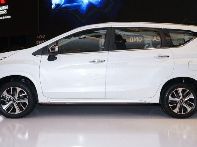 Bán xe Mitsubishi Xpander đời 2019, màu trắng, nhập khẩu nguyên chiếc, giá 550tr0