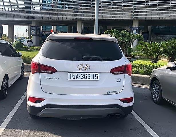 Bán Hyundai Santa Fe 2.2AT máy dầu, 2018 full options