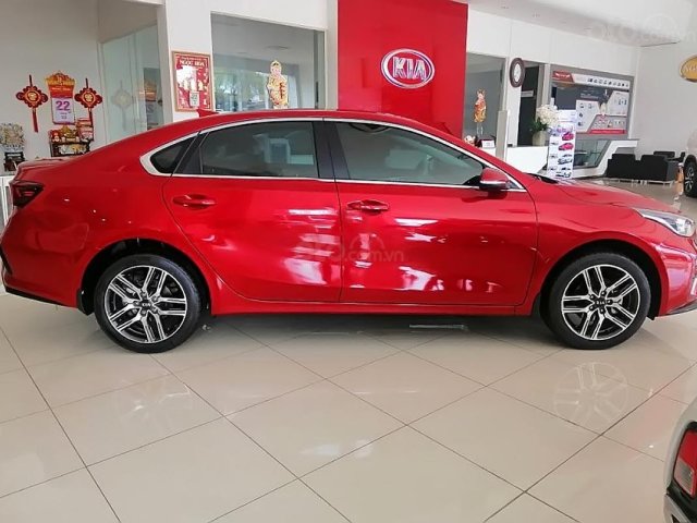 Bán xe Kia Cerato 1.6 AT Deluxe đời 2019, mới hoàn toàn0