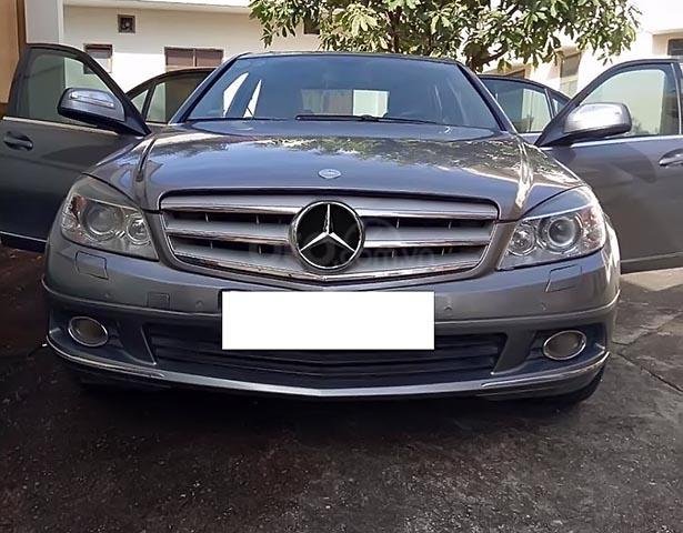 Bán Mercedes C200 đời 2007, màu bạc, chính chủ 0