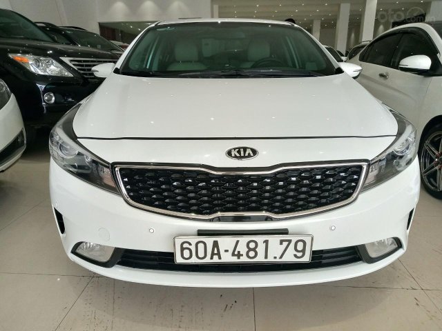 Bán Kia Cerato MT 2018, màu trắng giá 510 triệu0